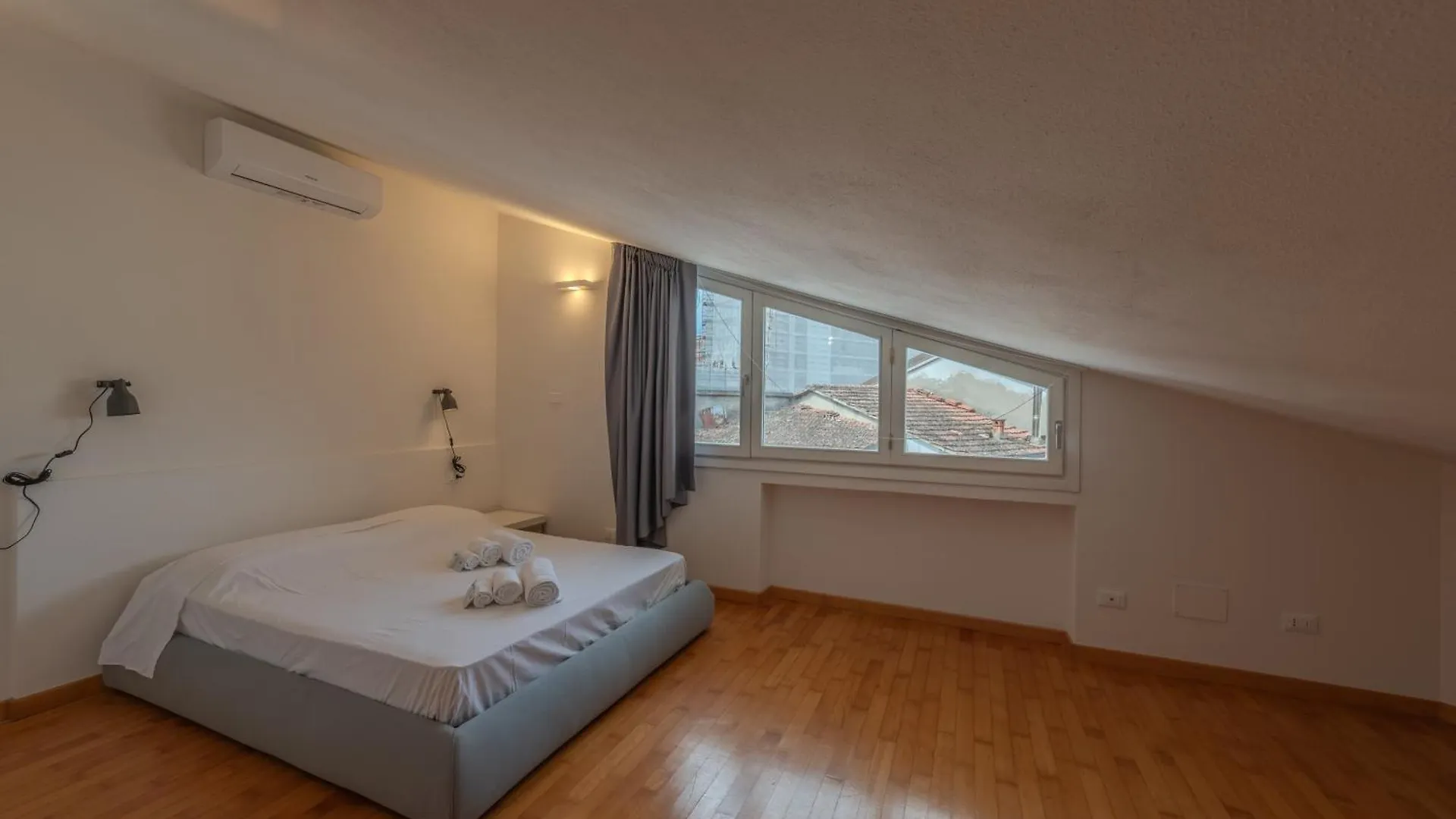 Loft Empoli Apartment